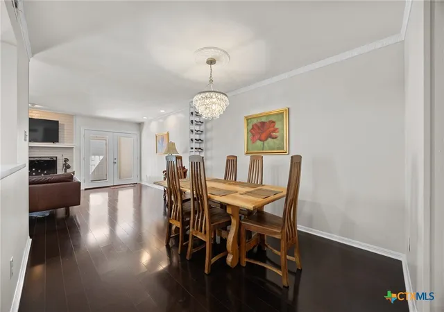 Listing Photo 5 - Condo for sale in building located at 3974 Far W Blvd, Austin, TX 78731