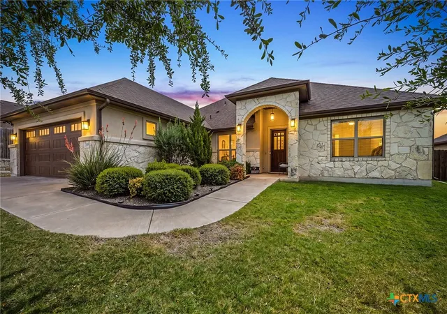 Photo 1 of Single family home for sale at 608 Jake Dr, Jarrell, TX 76537 | MLS# 625583 | Listing updated on 2026-09-18