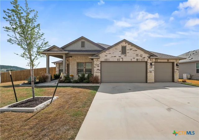 Photo 1 of Single family home for sale at 401 Bobby Lou Ln, Copperas Cove, TX 76522 | MLS# 625597 | Listing updated on 2026-09-18