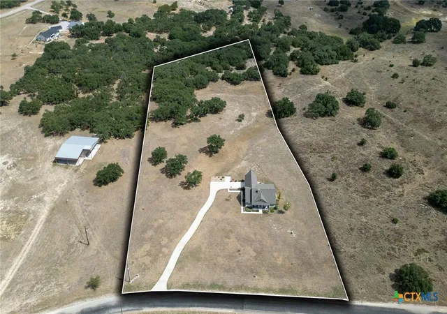 Photo 2 of Single family home for sale at 169 Blackbuck Ridge Dr, Lampasas, TX 76550 | MLS# 625344 | Listing updated on 2026-09-24