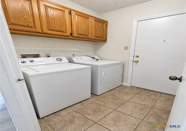 Photo 10 of Single family home for sale at 2118 Elder Pl, Round Rock, TX 78664 | MLS# 625497 | Listing updated on 2026-09-19