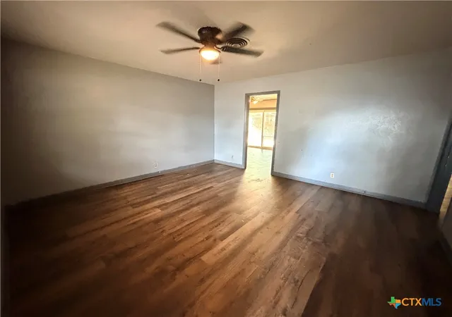 Photo 2 of Single family home for sale at 18 E Victory Ave, Temple, TX 76501 | MLS# 625673 | Listing updated on 2026-09-23