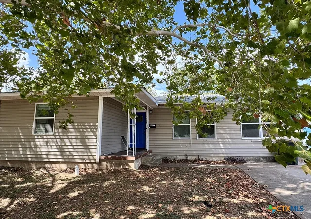 Photo 1 of Single family home for sale at 1505 N W S Young Dr, Killeen, TX 76543 | MLS# 625692 | Listing updated on 2026-09-20