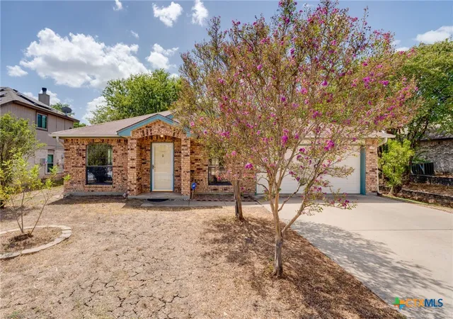 Photo 1 of Single family home for sale at 216 January St, Copperas Cove, TX 76522 | MLS# 624869 | Listing updated on 2026-09-20