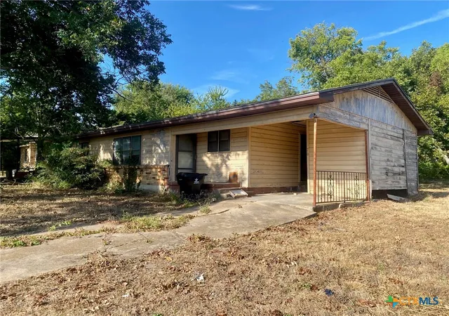 Photo 2 of Single family home for sale at 710 S 36th Street, Temple, TX 76501 | MLS# 625697 | Listing updated on 2026-09-20
