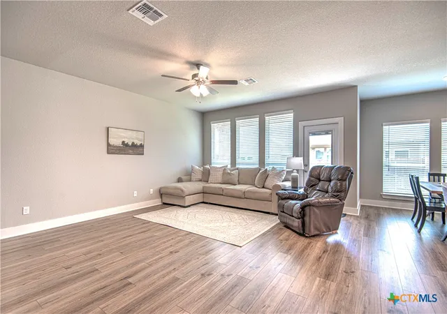 Photo 3 of Single family home for sale at 7221 Caladium Dr, Temple, TX 76502 | MLS# 625725 | Listing updated on 2026-10-03