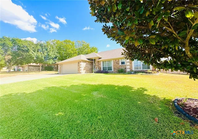 Photo 1 of Single family home for sale at 3404 Greenlawn, Gatesville, TX 76528 | MLS# 625509 | Listing updated on 2026-10-02