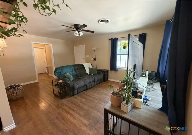 Photo 2 of Single family home for sale at 1208 Yantis St, Killeen, TX 76543 | MLS# 625729 | Listing updated on 2026-10-06