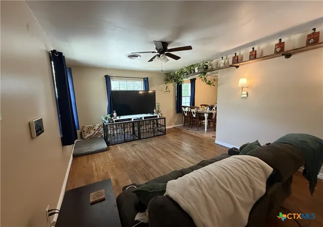 Photo 3 of Single family home for sale at 1208 Yantis St, Killeen, TX 76543 | MLS# 625729 | Listing updated on 2026-10-06