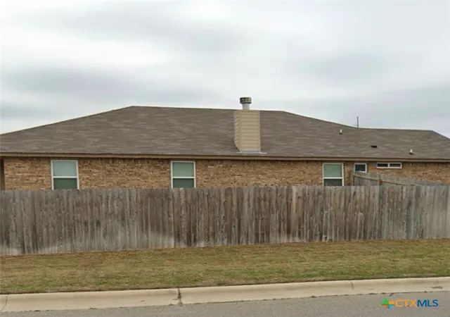 Photo 3 of Single family home for sale at 703 Ridgeview Dr, Temple, TX 76502 | MLS# 623977 | Listing updated on 2026-09-25