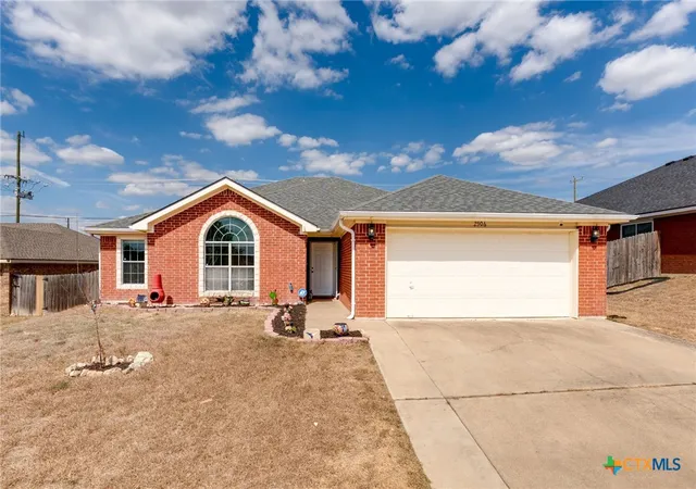 Photo 3 of Single family home for sale at 2906 Markos Dr, Copperas Cove, TX 76522 | MLS# 625492 | Listing updated on 2026-10-01