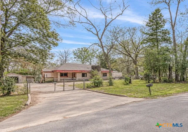 Photo 2 of Single family home for sale at 24786 Pecan Rd, New Caney, TX 77357 | MLS# 625762 | Listing updated on 2026-10-05