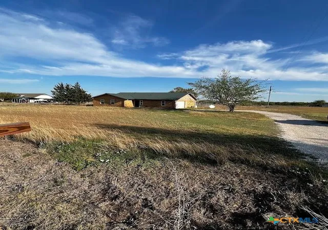 Photo 2 of Single family home for sale at 126 County Rd 153, Georgetown, TX 78626 | MLS# 624600 | Listing updated on 2026-09-22