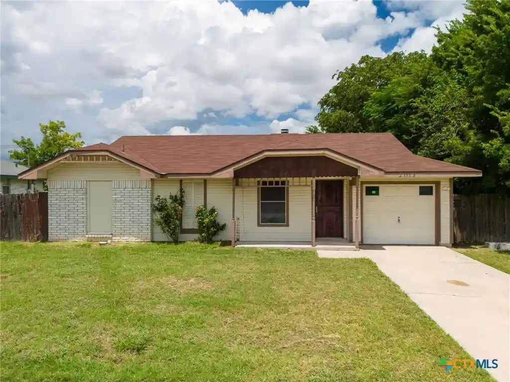 Photo 1 of Single family home for sale at 2013 Hinkle Ave, Killeen, TX 76549 | MLS# 625655 | Listing updated on 2026-10-15