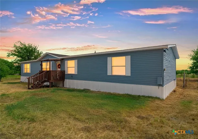Photo 1 of Manufactured home for sale at 5415 Eddy Gatesville Pkwy, Moody, TX 76557 | MLS# 625789 | Listing updated on 2026-10-01