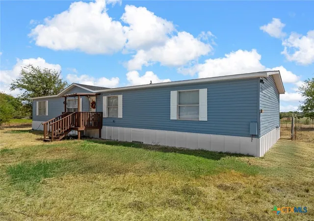 Photo 3 of Manufactured home for sale at 5415 Eddy Gatesville Pkwy, Moody, TX 76557 | MLS# 625789 | Listing updated on 2026-10-01