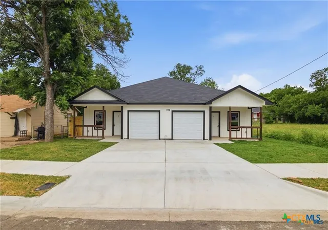 Photo 1 of Multi family home for sale at 704 Norris Ave, Killeen, TX 76541 | MLS# 625800 | Listing updated on 2026-09-21