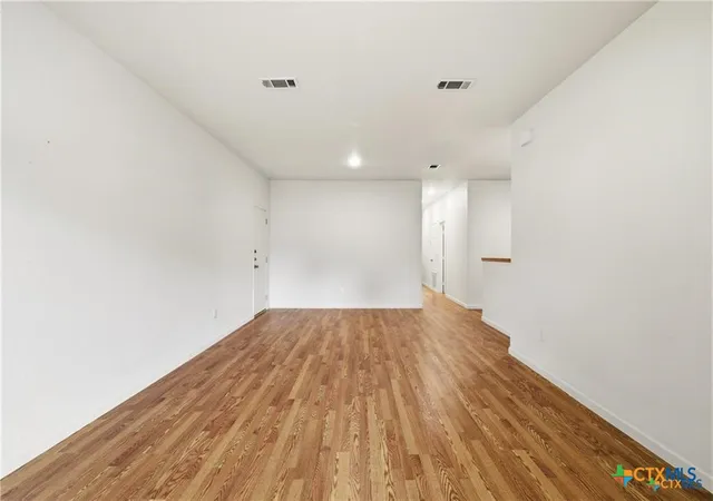 Photo 3 of House for sale at 704 Norris Ave, Killeen, TX 76541 | MLS# 625800 | Listing updated on 2026-09-21