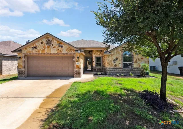 Photo 1 of Single family home for sale at 1921 Carriage House Dr, Temple, TX 76502 | MLS# 625867 | Listing updated on 2026-10-08