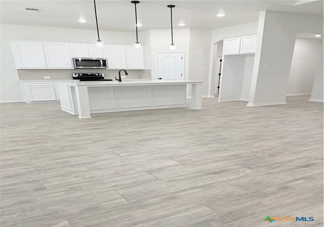 Photo 4 of Single family home for sale at 507 Roy Cordell St, Killeen, TX 76542 | MLS# 625808 | Listing updated on 2026-09-23