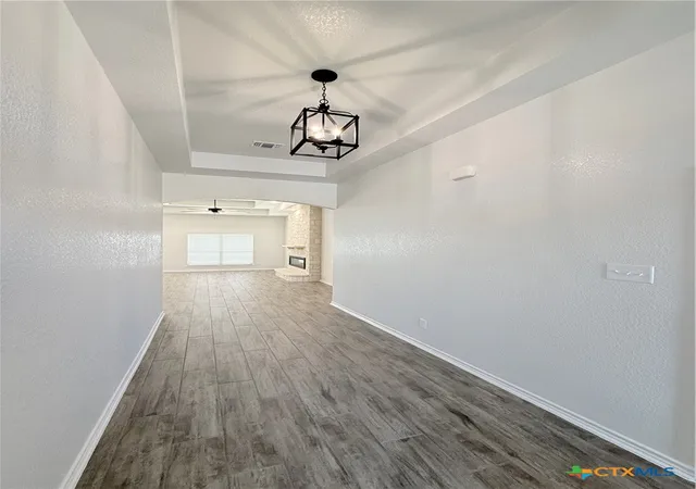 Photo 1 of Single family home for sale at 807 Dred Roger Cir, Killeen, TX 76542 | MLS# 625806 | Listing updated on 2026-09-22