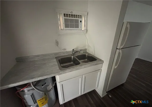 Photo 3 of House for sale at 819 E / 817 Ave A, Temple, TX 76501 | MLS# 625907 | Listing updated on 2026-09-22