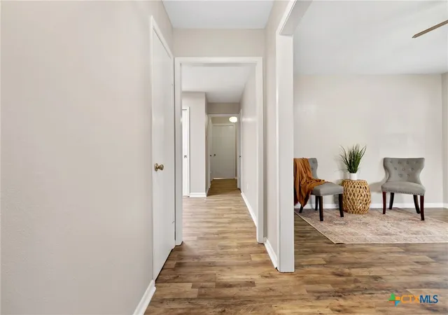 Photo 4 of Single family home for sale at 1006 San Antonio St, Killeen, TX 76541 | MLS# 625917 | Listing updated on 2026-09-22