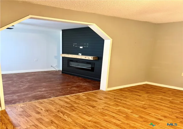 Photo 3 of Single family home for sale at 422 W Franklin St, Goliad, TX 77963 | MLS# 625924 | Listing updated on 2026-09-22