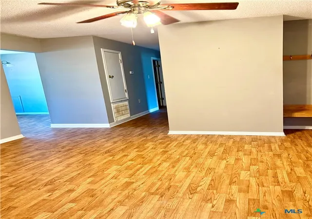 Photo 4 of Single family home for sale at 422 W Franklin St, Goliad, TX 77963 | MLS# 625924 | Listing updated on 2026-09-22