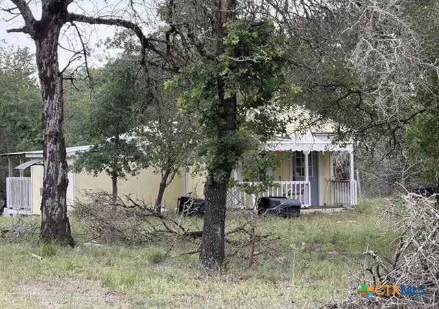 Photo 1 of Single family home for sale at 105 Clear Spring Springs, Floresville, TX 78114 | MLS# 625940 | Listing updated on 2026-09-23