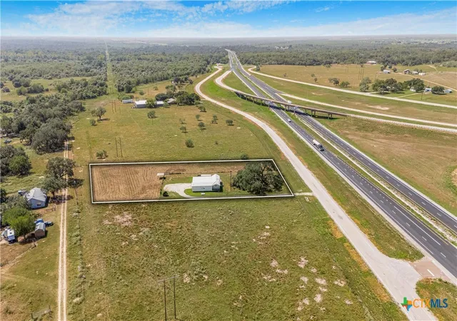 Manufactured home for sale at 240 E Frontage Rd, Victoria, TX 77905 | MLS# 625949