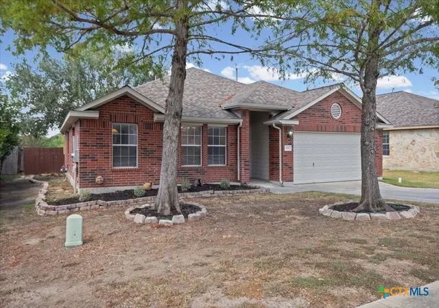 Photo 2 of Single family home for sale at 844 Dark Horse Ln, Buda, TX 78610 | MLS# 625978 | Listing updated on 2026-09-30