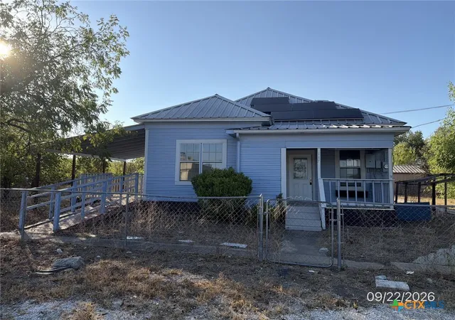 Photo 1 of Single family home for sale at 117 W San Saba St, Lometa, TX 76853 | MLS# 625998 | Listing updated on 2026-09-23