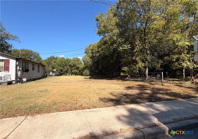 Land for sale at 812 Gravel St, San Marcos, TX 78666 | MLS# 626000