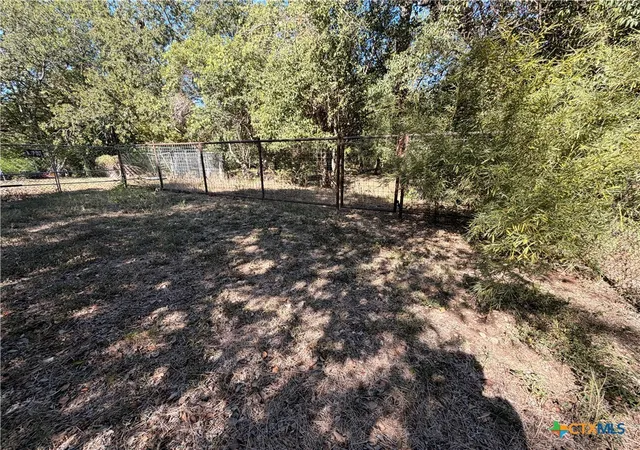 Photo 6 of Land for sale at 812 Gravel St, San Marcos, TX 78666 | MLS# 626000 | Listing updated on 2026-09-23