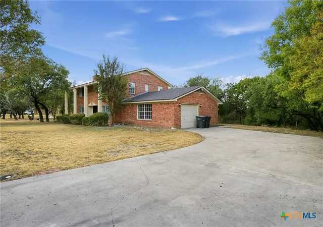 Photo 1 of Single family home for sale at 606 Ash St, Copperas Cove, TX 76522 | MLS# 626002 | Listing updated on 2026-09-23