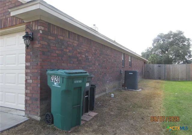Photo 3 of Single family home for sale at 2020 Merlin Dr, Harker Heights, TX 76548 | MLS# 626012 | Listing updated on 2026-09-23