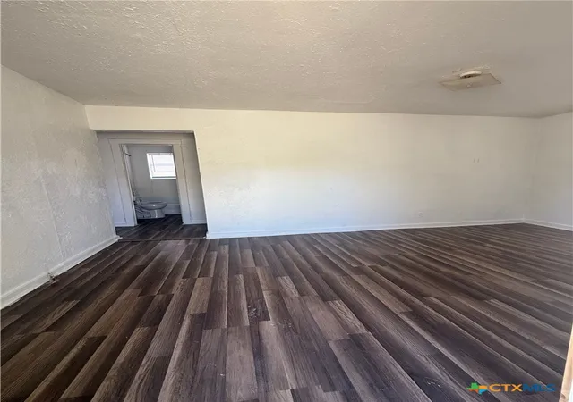 Photo 2 of Single family home for sale at 718 W Ave C, Killeen, TX 76541 | MLS# 626048 | Listing updated on 2026-09-23