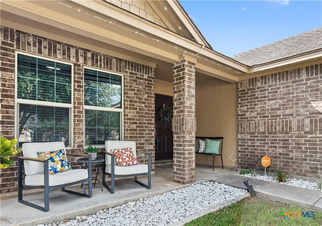 Photo 4 of Single family home for sale at 117 Flint Rock Ct, Victoria, TX 77904 | MLS# 625678 | Listing updated on 2026-09-30