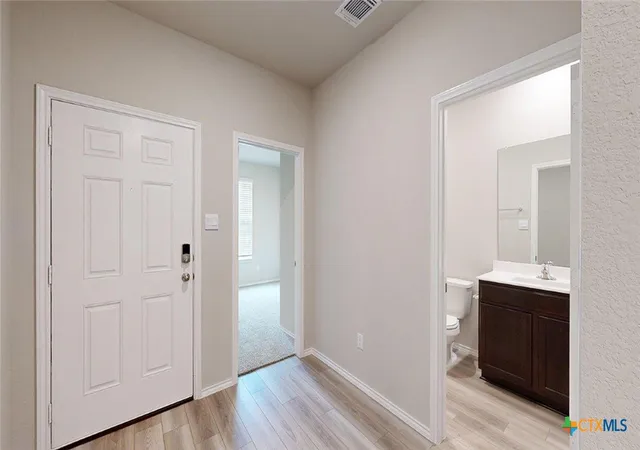 Photo 3 of Multi family home for sale at 1120 Ribeye Rd, Temple, TX 76502 | MLS# 626129 | Listing updated on 2026-10-02