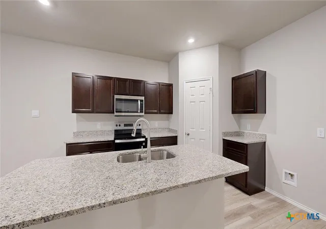 Photo 3 of House for sale at 1120 Ribeye Rd, Temple, TX 76502 | MLS# 626129 | Listing updated on 2026-10-02