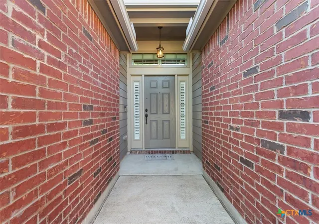 Photo 3 of Single family home for sale at 1421 Neuberry Cliffe, Temple, TX 76502 | MLS# 626083 | Listing updated on 2026-09-24