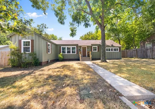 Photo 1 of Single family home for sale at 731 E 13th Avenue, Belton, TX 76513 | MLS# 626126 | Listing updated on 2026-09-24