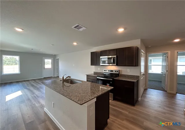 Photo 3 of Single family home for sale at 129 Mullins Dr, Rockdale, TX 76567 | MLS# 626183 | Listing updated on 2026-10-01