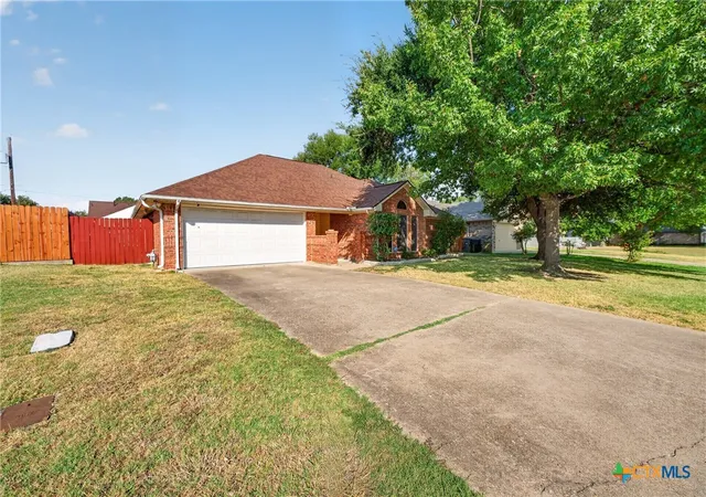 Photo 3 of Single family home for sale at 706 Pecos Dr, Temple, TX 76504 | MLS# 626074 | Listing updated on 2026-10-02