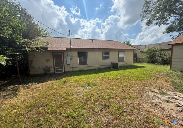 Photo 3 of Single family home for sale at 121 Lubbock St, Point Comfort, TX 77978 | MLS# 626208 | Listing updated on 2026-09-25