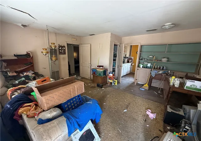 Photo 4 of Single family home for sale at 121 Lubbock St, Point Comfort, TX 77978 | MLS# 626208 | Listing updated on 2026-09-25