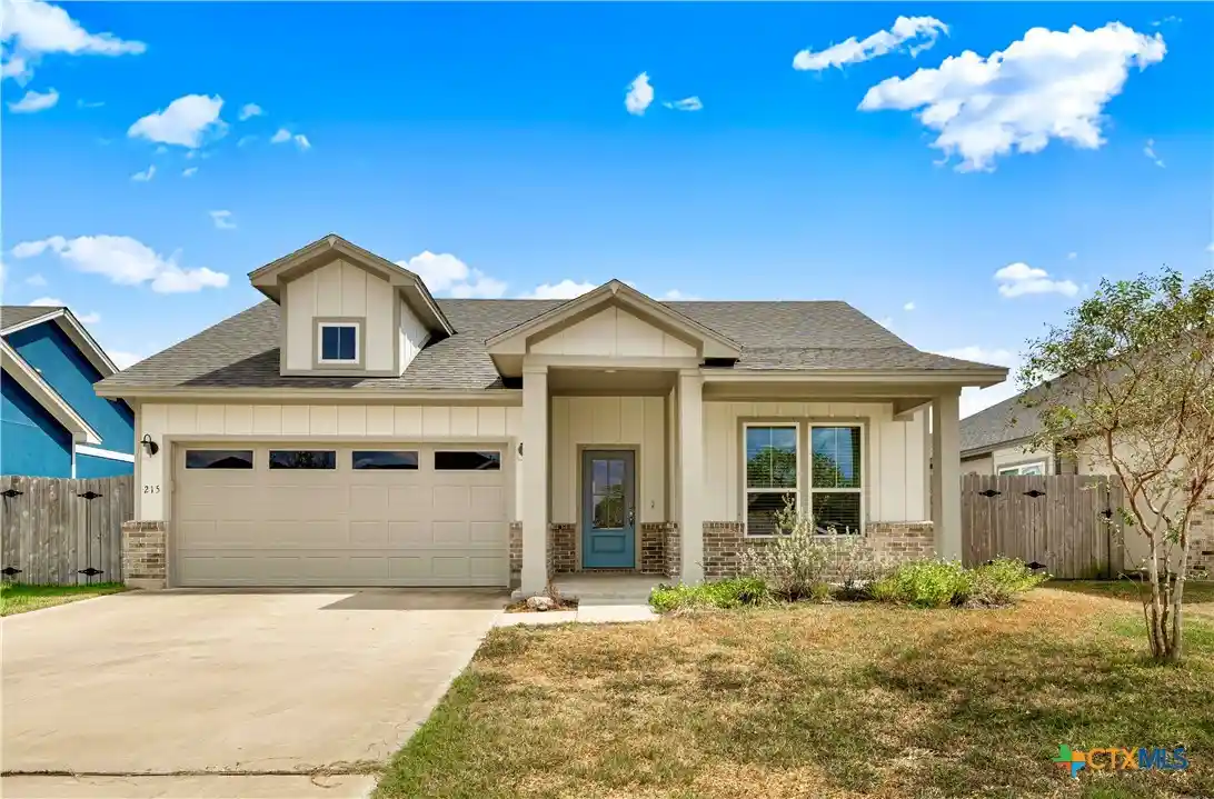 Photo 1 of Single family home for sale at 215 Flint Rock Ct, Victoria, TX 77904 | MLS# 625906 | Listing updated on 2026-10-29