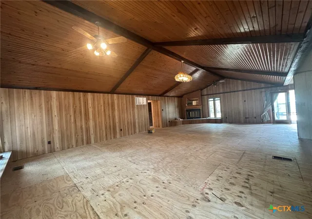 Photo 3 of Single family home for sale at 823 Mountain Rd, Gatesville, TX 76528 | MLS# 626010 | Listing updated on 2026-09-25