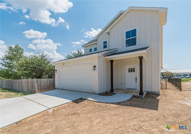 Photo 2 of Single family home for sale at 362 Stagecoach Trl, San Marcos, TX 78666 | MLS# 626263 | Listing updated on 2026-10-08